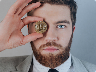 Julian Wolf – Chief Analyst bei InvexGPT +v9.0